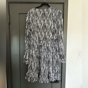 Zebra Batsheva Mesh and Velvet dress - size 18